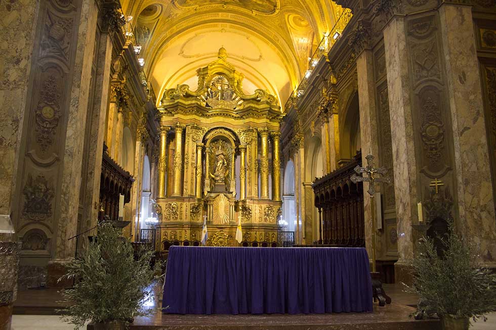 Altar Metropolitan cathedral of Buenos Aires