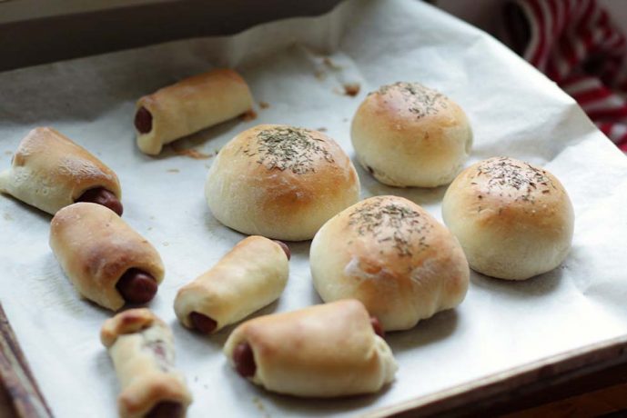 Traditional Dutch Food, worstenbroodjes