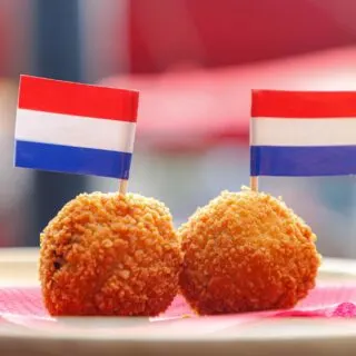 Bitterballen is a food in Holland