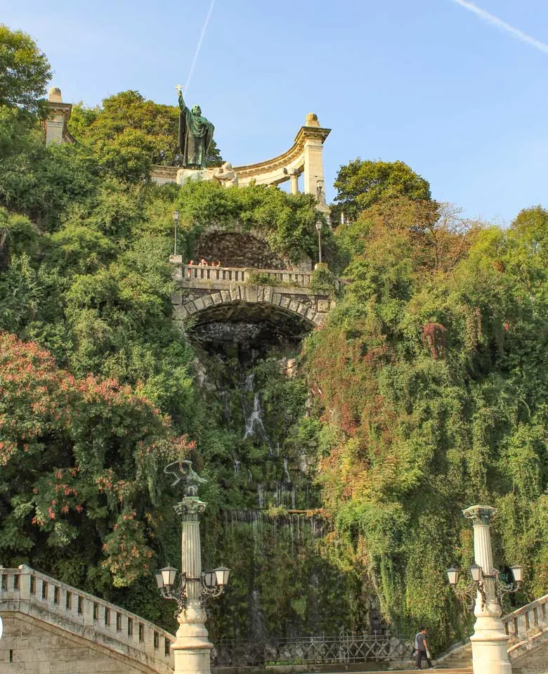 Vegetation at a waterfall at Gellert Hill in Budapest