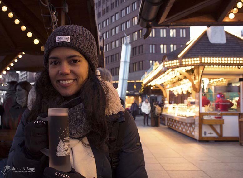 winter-girl-smiling-mulled-wine-things-to-do-in-berlin