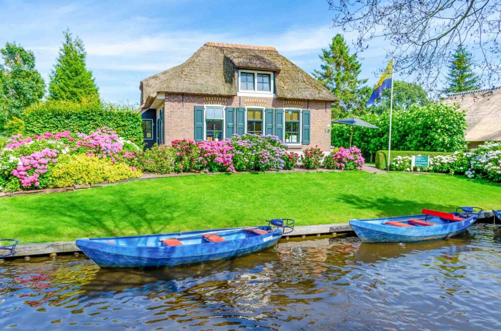 Farmhouse in Giethoorn, Netherlands