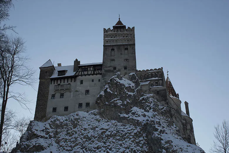 Have you ever wondered what the castle of the most famous vampire in the world is like? I had no idea of what to expect, but this tour exceeded any expectations I could possibly have. Read more about the Bran Castle Tour and embark on this journey to the medieval times! #Romania #DraculaCastle #BranCastle #Brasov #PelesCastle #Transylvania #Castle #Europe #travel