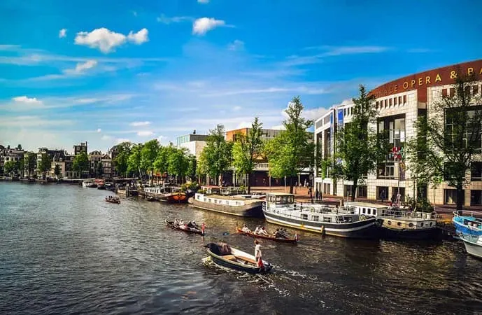 The Amstel River makes up for one of the best canal pictures in Amsterdam