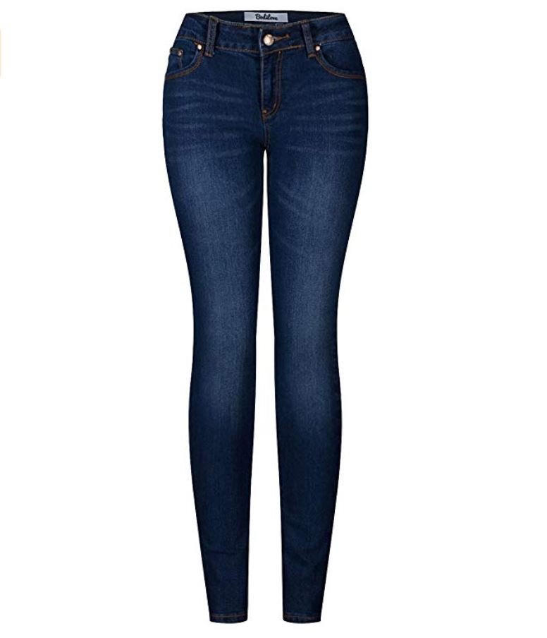 Blue skinny jeans for winter outfit.