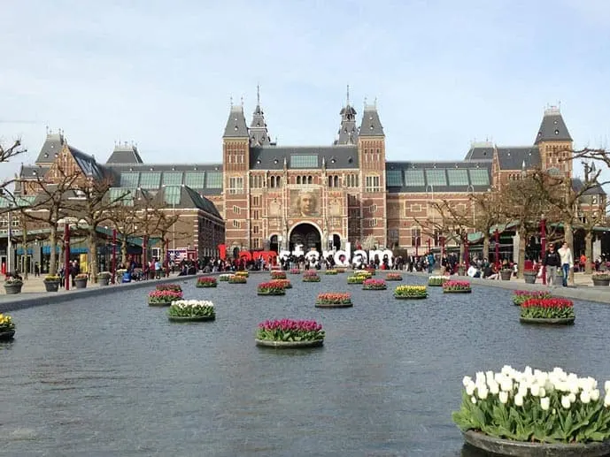 The Rijksmuseum is an Instagrammable spot in Amsterdam