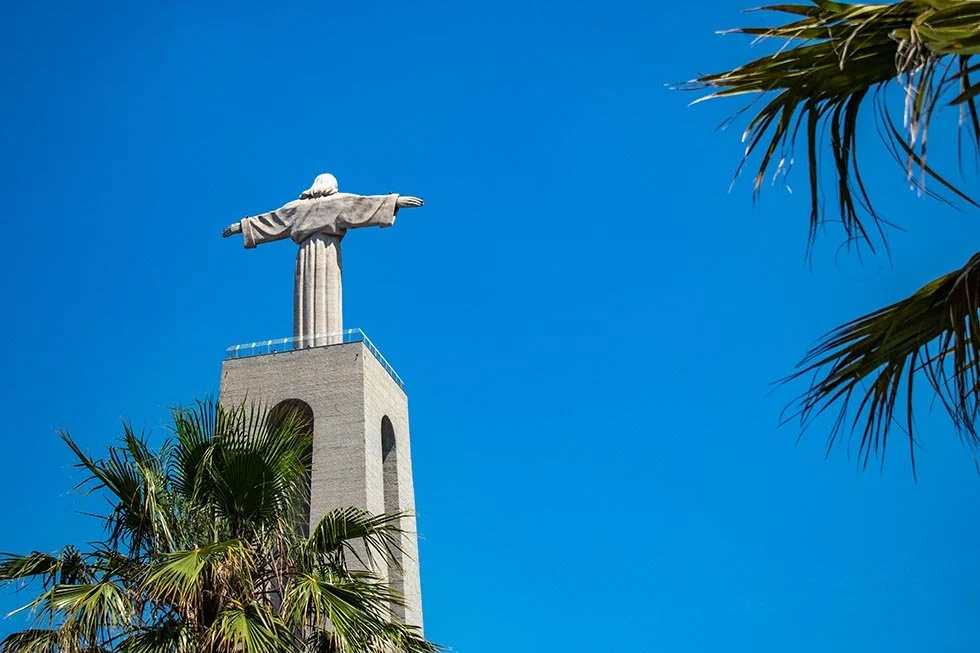 Cristo Rei statue in Lisbon #Portugal #travel #Europe