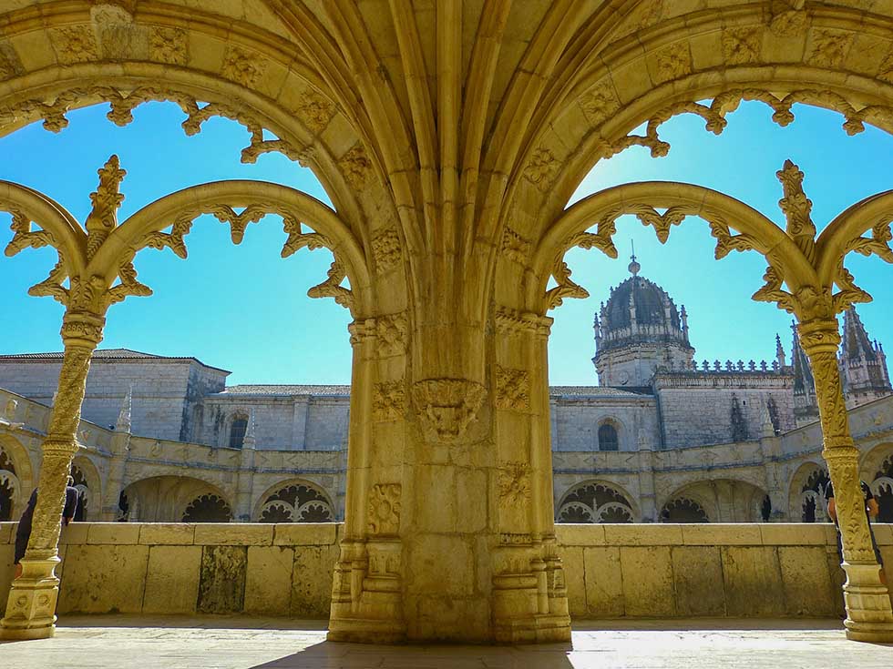 Jenorimos Monastery in Lisbon #Portugal #travel #Europe