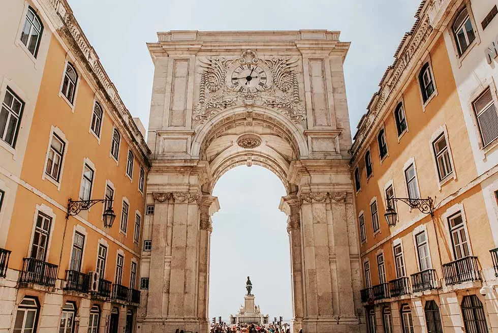 Rua Augusta Arch in Lisbon #Portugal #travel #Europe