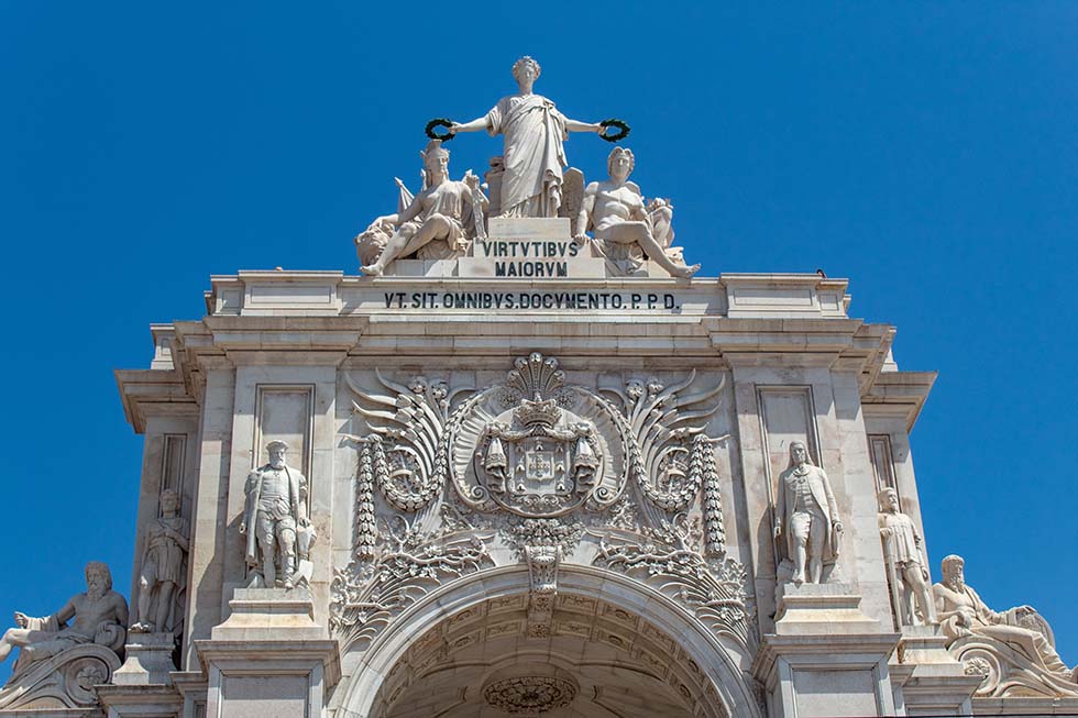 Rua Augusta Arch in Lisbon #Portugal #travel #Europe