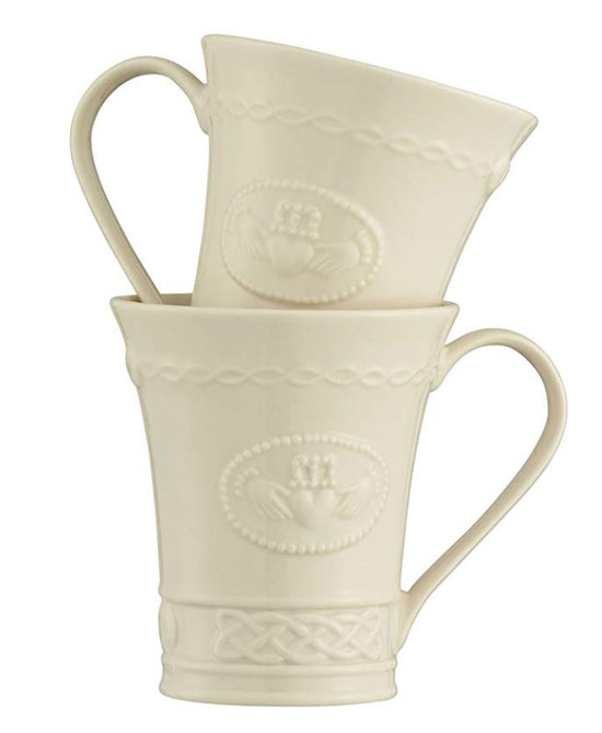 Off-white mugs with Celtic Claddagh pattern