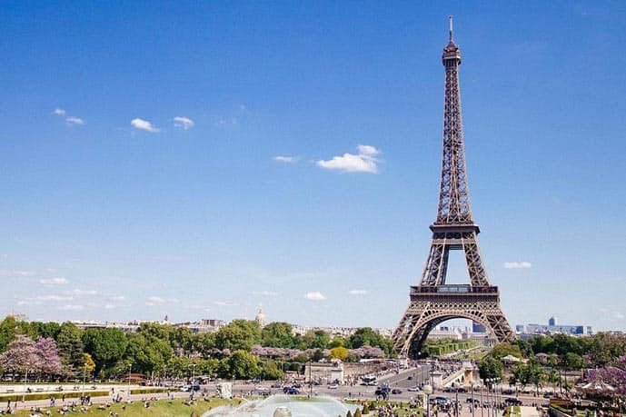 4 days in Paris, visit the Eiffel Tower