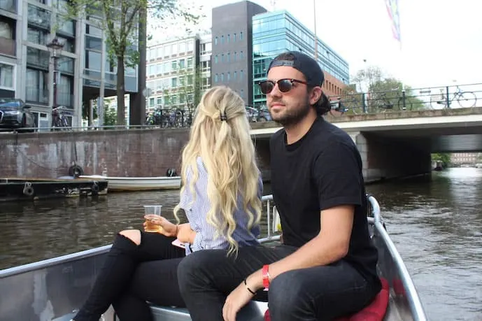 Romantic boat tour in Amsterdam