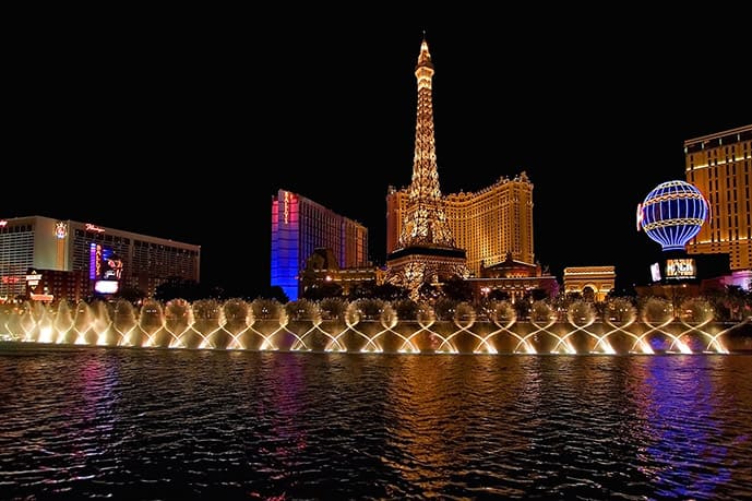 Shining night in Las Vegas, a lovely spring break spot