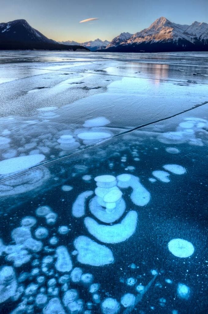 Abraham Lake in Banff in winter