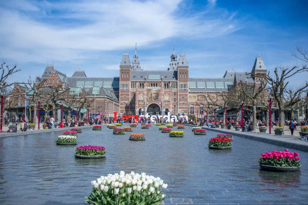 Rijksmuseum is one of the famous Dutch landmarks to visit