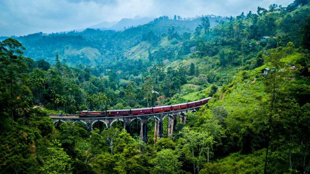 Awesome Nine Arch Railway Bridge and surrounding scenery at Ella, Sri Lanka 