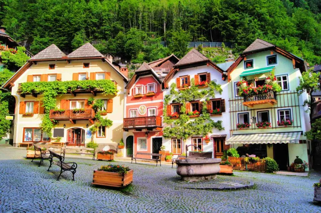 Colorful and picturesque village square in Hallstatt, Austria